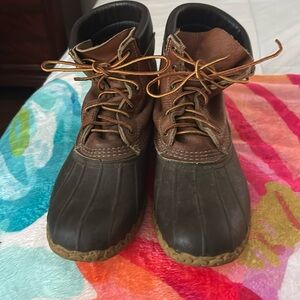 Men’s 11 D L.L. Bean boots used 8”